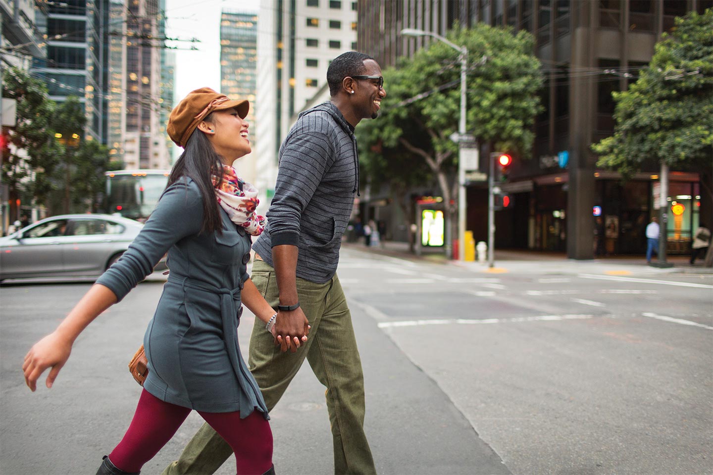 WIRELESS ACTIVITY + SLEEP WRISTBAND