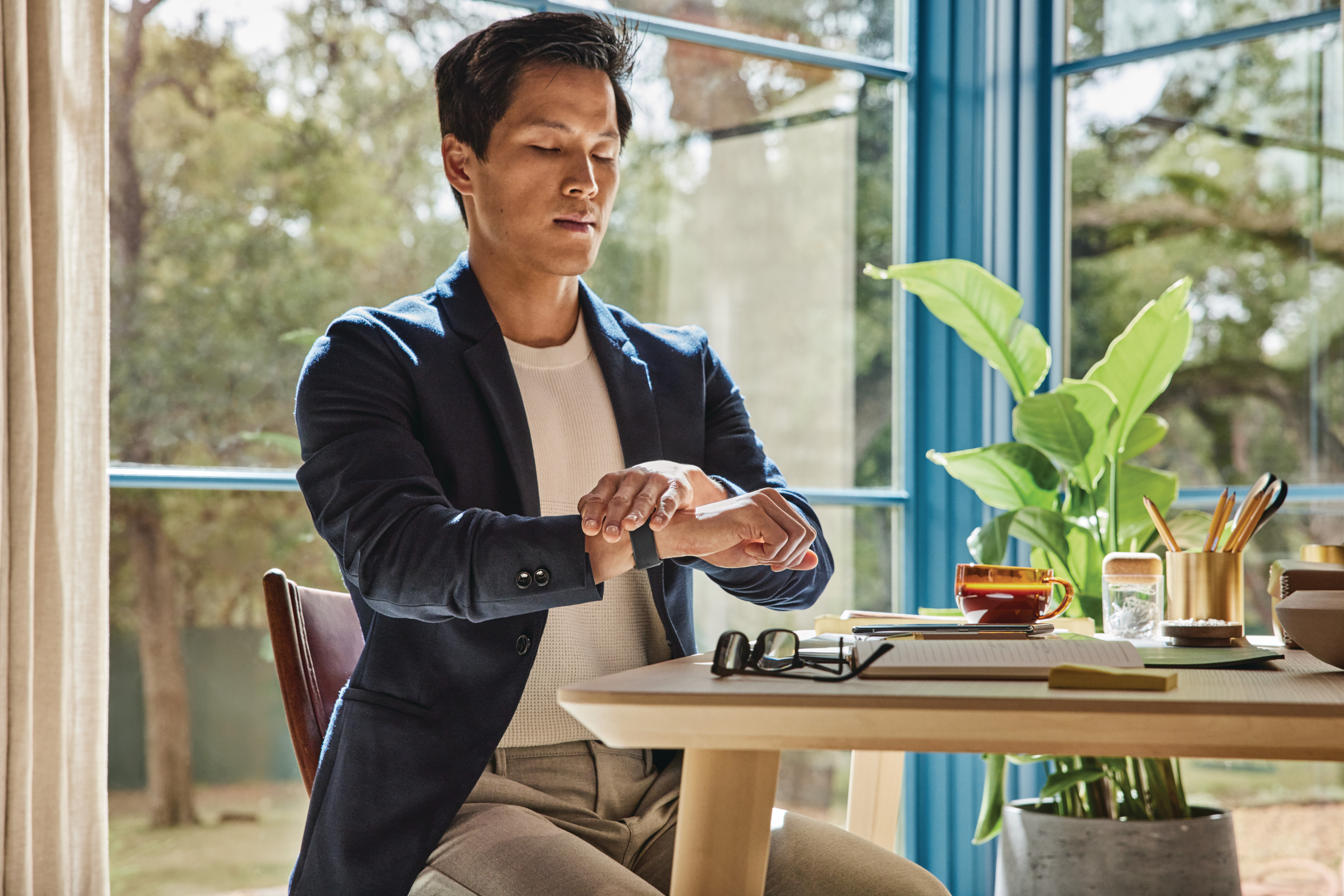  In-Depth Health Tracking 