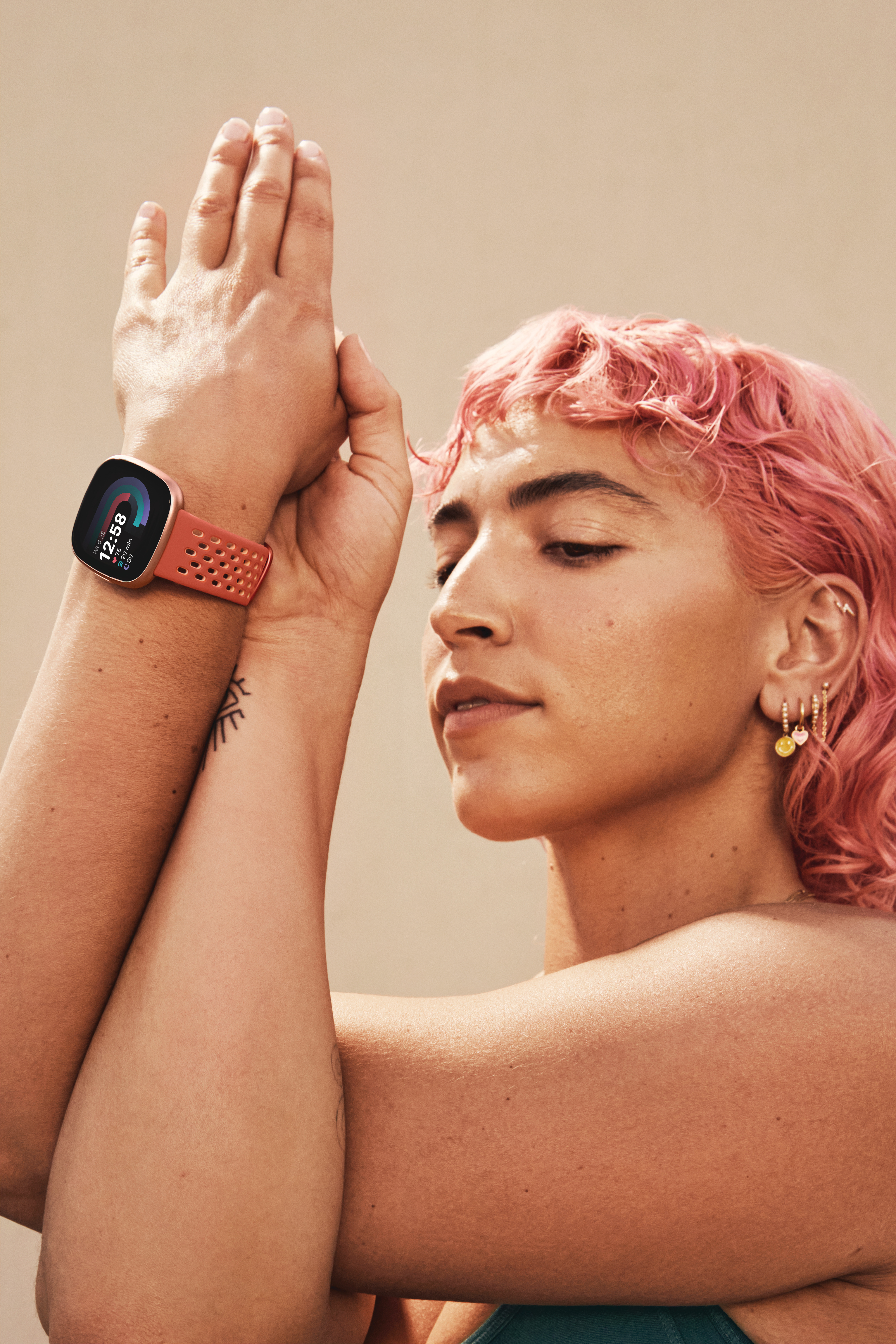 Fitbit Versa 4 Smart Fitness Watch - Pink Sand/Copper Rose 