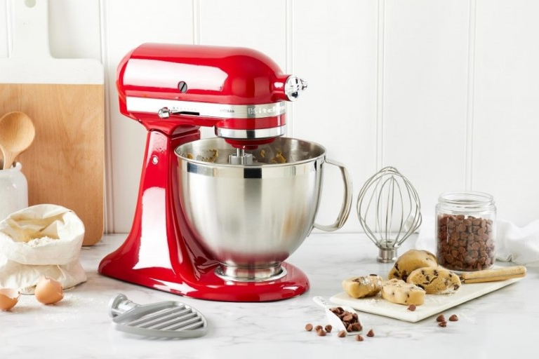 Kitchenaid Artisan Stand Mixer- Empire Red | Joyce Mayne